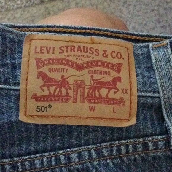 Levi's 501 Striped Denim Shorts Size 28 Waist NWOT - Picture 9 of 12